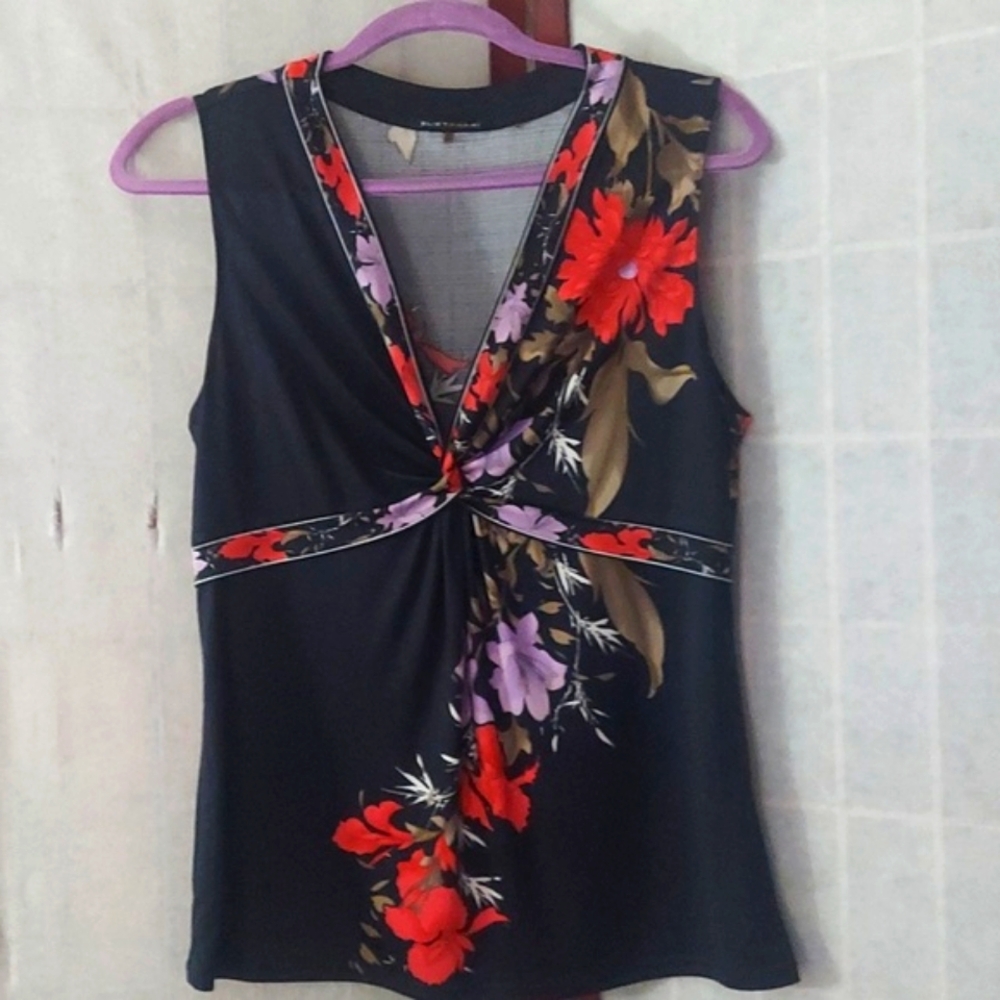 Elie Tahari Floral V neck silk Sleeveless blouse Top Sz M